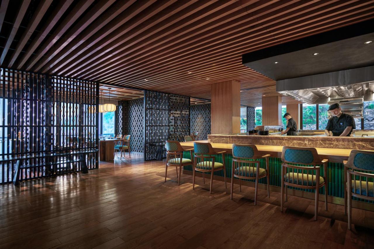 Hotel Perle D'Orient Cat Ba - Mgallery Chan Chau Eksteriør bilde Sushi Bar
