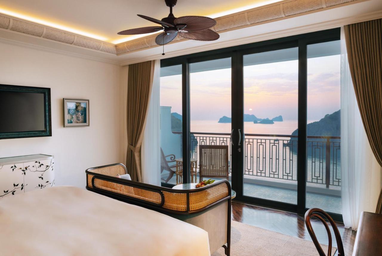 Hotel Perle D'Orient Cat Ba - Mgallery Chan Chau Eksteriør bilde A room at The View