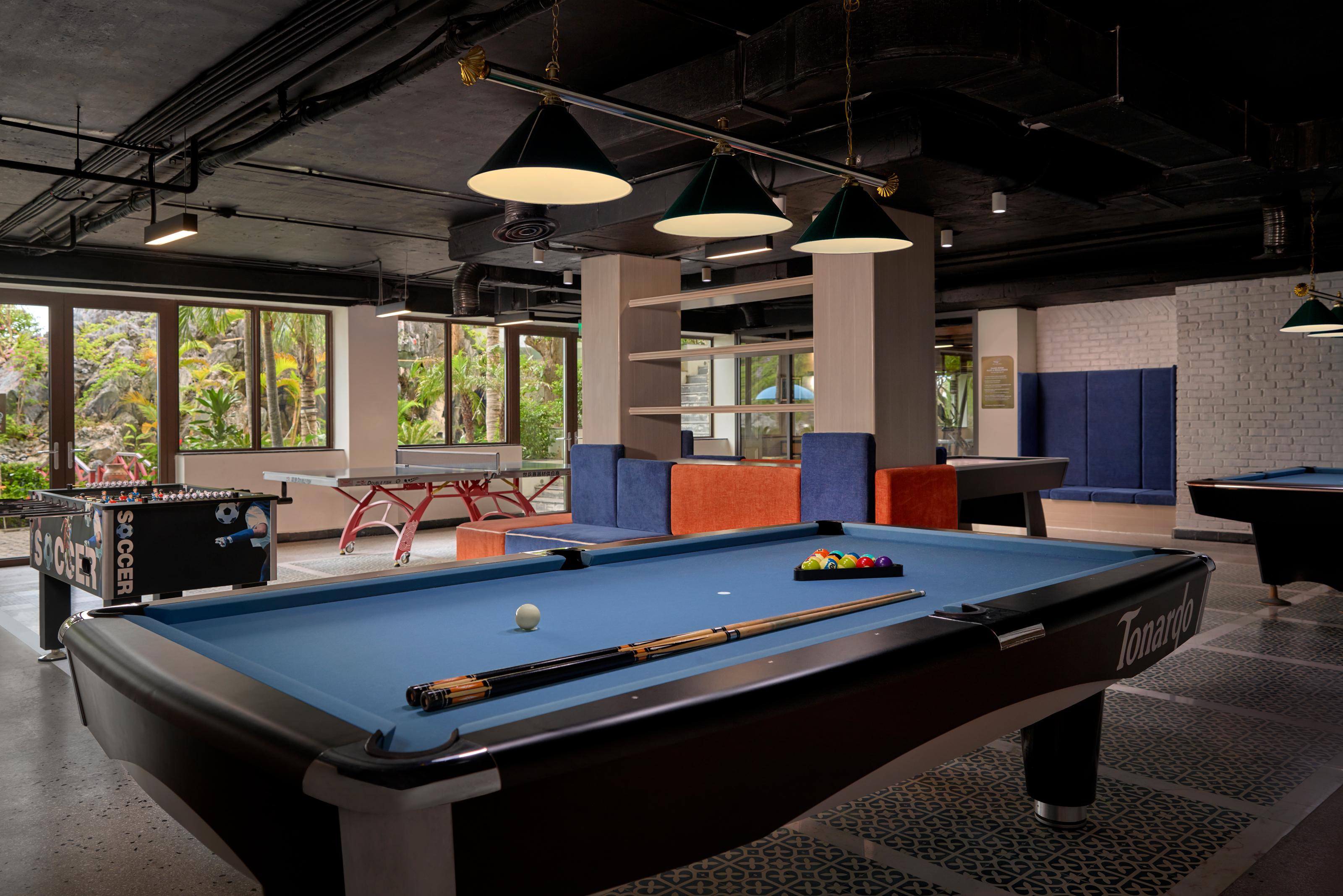 Hotel Perle D'Orient Cat Ba - Mgallery Chan Chau Eksteriør bilde The game room
