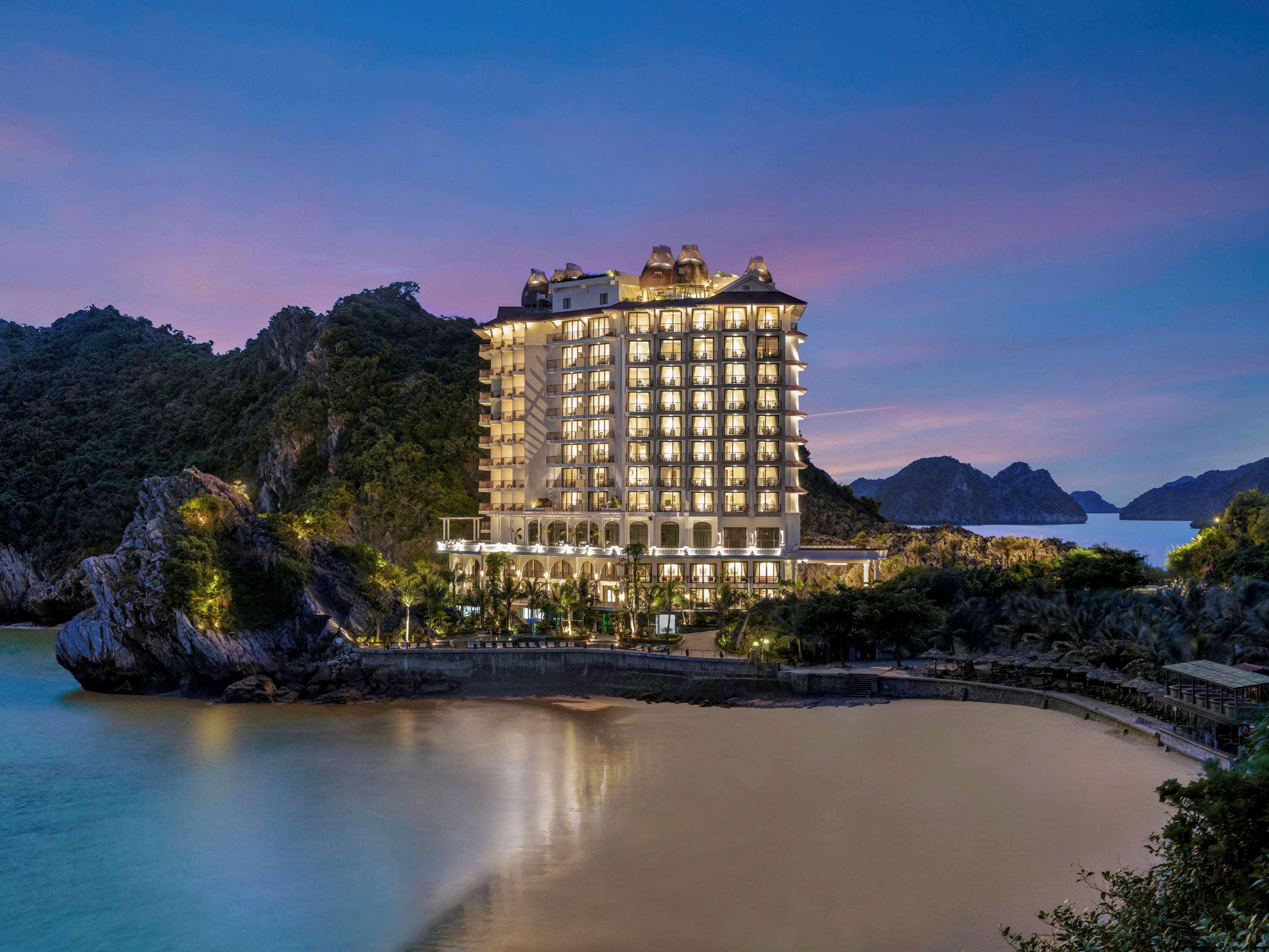 Hotel Perle D'Orient Cat Ba - Mgallery Chan Chau Eksteriør bilde Vinpearl Hotel Nha Trang