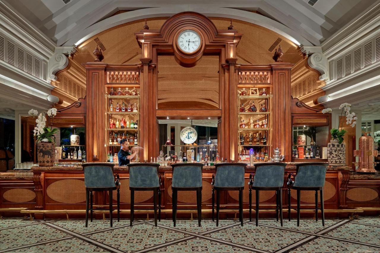 Hotel Perle D'Orient Cat Ba - Mgallery Chan Chau Eksteriør bilde The bar at the lobby